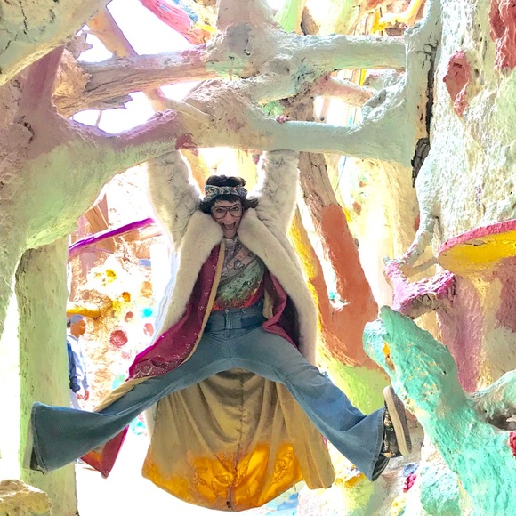 Meet your Posher, Carolyn - Picture 2 of 3